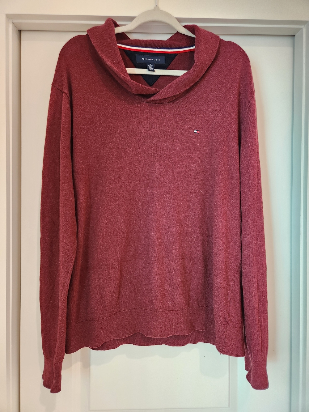Tommy Hilfiger Red Hooded Pullover Sweater